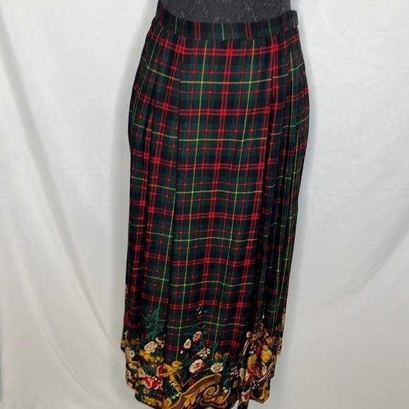 Vintage Pendleton Rayon Holiday Plaid with Floral and Trumpet  print skirt - Picture 1 of 7